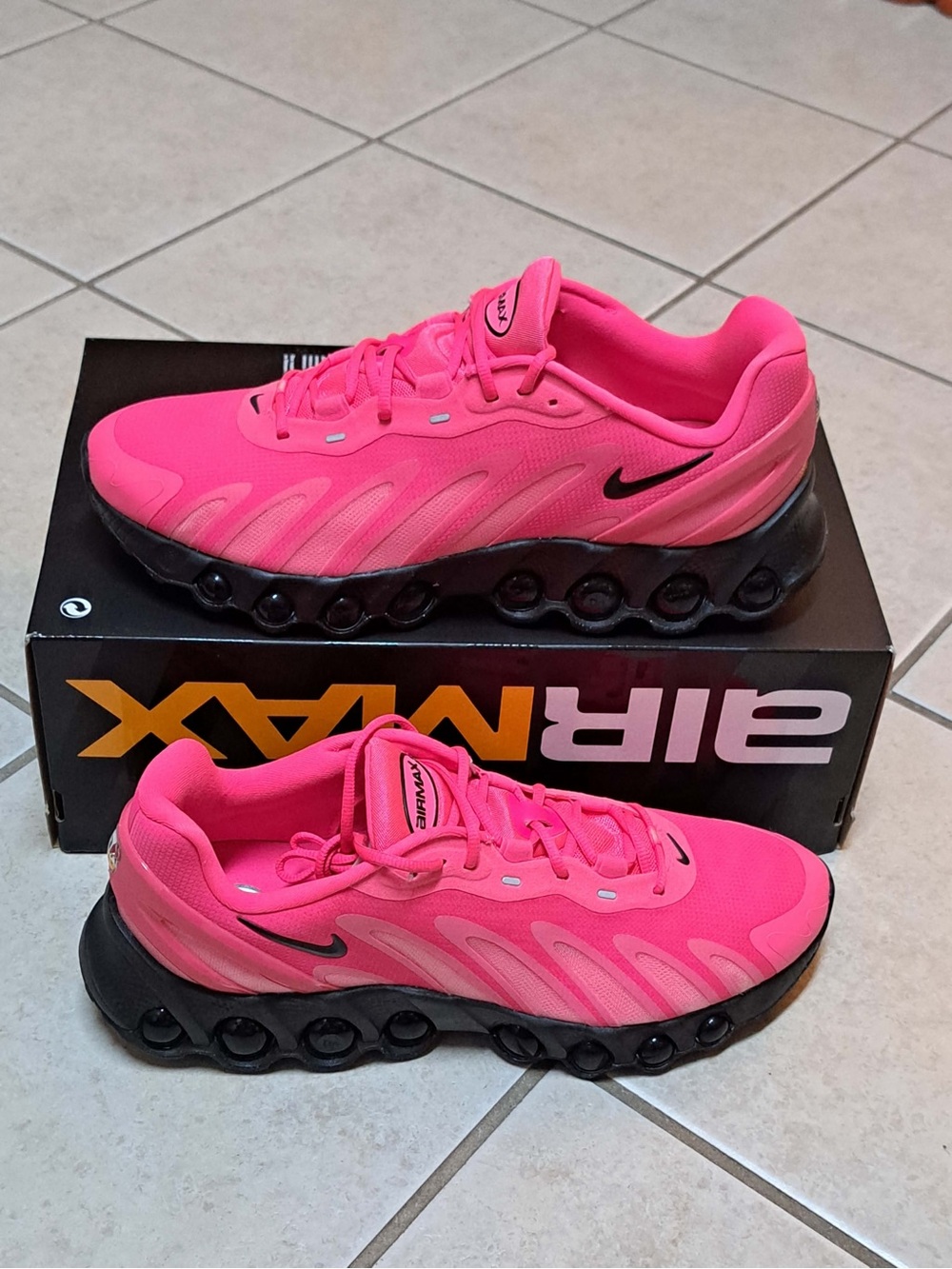 Nike Air Max DN8 "Hyper Pink" Shoes - Men's size 12